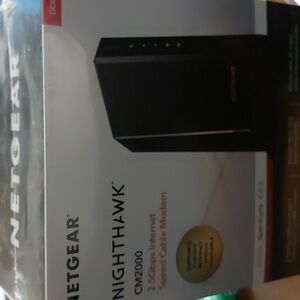 Nighthawk 2.5Gbps Cable Modem￼
